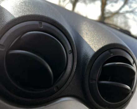 Рено Логан, объемом двигателя 1.5 л и пробегом 264 тыс. км за 3650 $, фото 13 на Automoto.ua