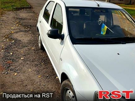 Рено Логан, объемом двигателя 1.4 л и пробегом 250 тыс. км за 3500 $, фото 6 на Automoto.ua