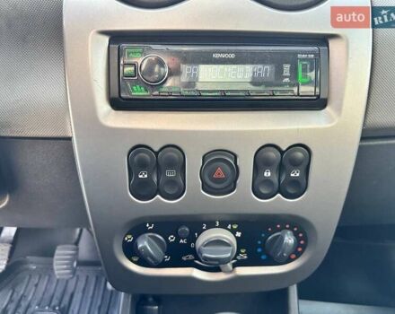 Рено Логан, объемом двигателя 1.39 л и пробегом 222 тыс. км за 5000 $, фото 4 на Automoto.ua