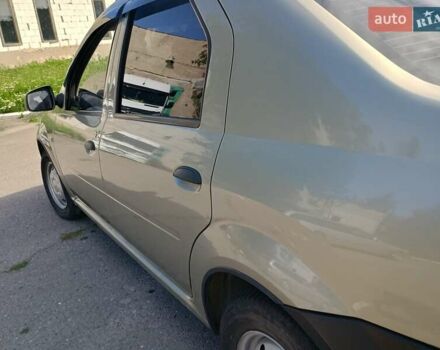 Рено Логан, объемом двигателя 1.4 л и пробегом 130 тыс. км за 5600 $, фото 2 на Automoto.ua