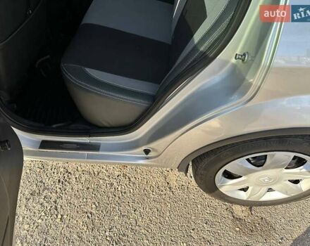 Рено Логан, объемом двигателя 1.39 л и пробегом 222 тыс. км за 5000 $, фото 11 на Automoto.ua