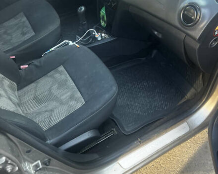 Рено Логан, объемом двигателя 1.15 л и пробегом 181 тыс. км за 3600 $, фото 4 на Automoto.ua