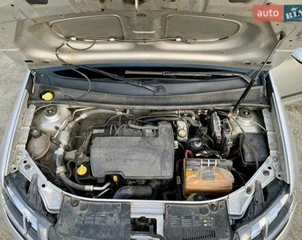 Рено Логан, объемом двигателя 1.15 л и пробегом 118 тыс. км за 5800 $, фото 20 на Automoto.ua