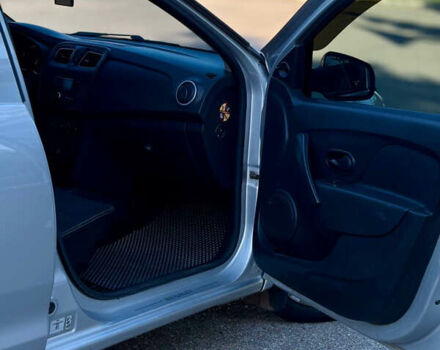 Рено Логан, об'ємом двигуна 1.6 л та пробігом 144 тис. км за 5700 $, фото 9 на Automoto.ua