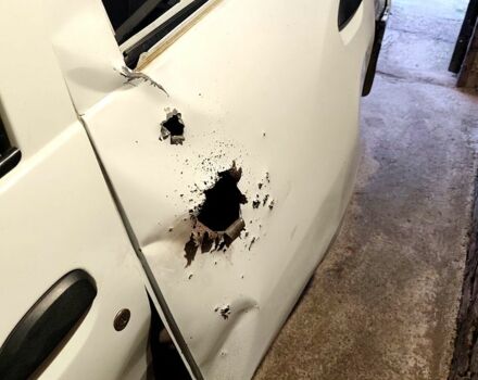 Рено Логан, объемом двигателя 1.2 л и пробегом 0 тыс. км за 1600 $, фото 5 на Automoto.ua