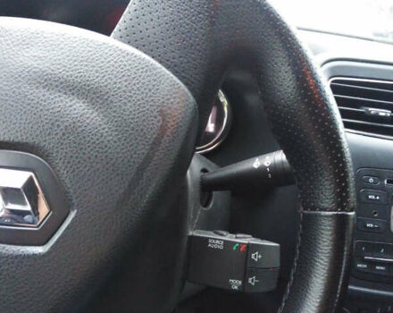 Рено Логан, объемом двигателя 1.6 л и пробегом 147 тыс. км за 5350 $, фото 15 на Automoto.ua