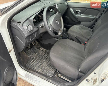 Рено Логан, объемом двигателя 1.5 л и пробегом 79 тыс. км за 6800 $, фото 15 на Automoto.ua