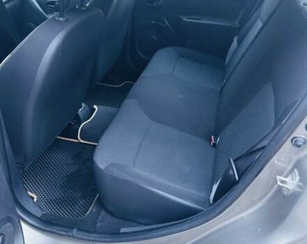 Рено Логан, объемом двигателя 1.5 л и пробегом 50 тыс. км за 7100 $, фото 15 на Automoto.ua