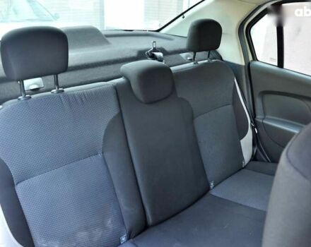 Рено Логан, объемом двигателя 0 л и пробегом 254 тыс. км за 4700 $, фото 22 на Automoto.ua