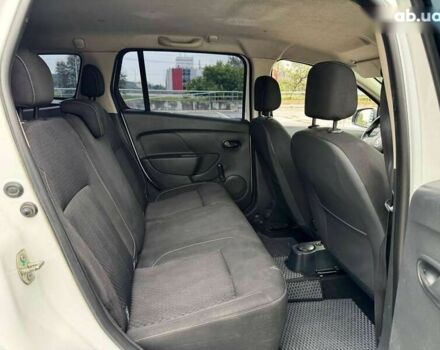 Рено Логан, объемом двигателя 1.5 л и пробегом 242 тыс. км за 8990 $, фото 16 на Automoto.ua