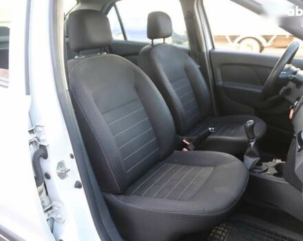 Рено Логан, объемом двигателя 0 л и пробегом 288 тыс. км за 7500 $, фото 12 на Automoto.ua