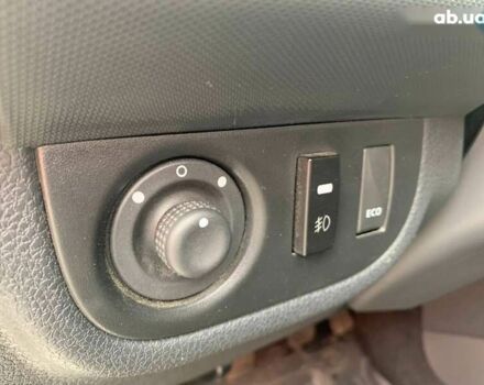 Рено Логан, объемом двигателя 1.5 л и пробегом 69 тыс. км за 10490 $, фото 20 на Automoto.ua