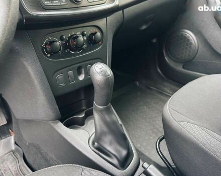 Рено Логан, объемом двигателя 1.5 л и пробегом 257 тыс. км за 7900 $, фото 10 на Automoto.ua