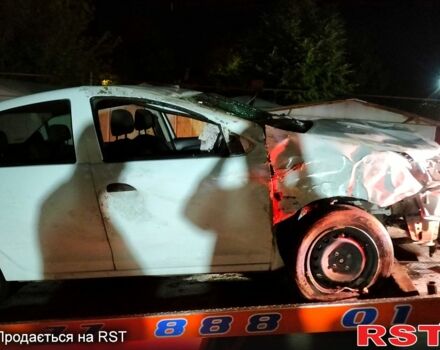 Рено Логан, об'ємом двигуна 1.2 л та пробігом 230 тис. км за 1100 $, фото 1 на Automoto.ua