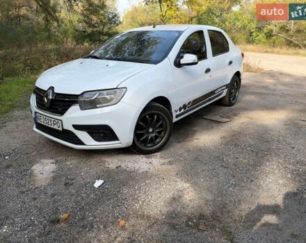 Рено Логан, объемом двигателя 1 л и пробегом 159 тыс. км за 5999 $, фото 1 на Automoto.ua