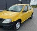 Жовтий Рено Логан, об'ємом двигуна 1.4 л та пробігом 171 тис. км за 4000 $, фото 1 на Automoto.ua