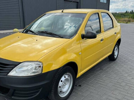 Рено Логан 2009 в Кропивницком (Кировограде) на Automoto.ua Желтый Рено Логан, объемом двигателя 1.4 л и пробегом 171 тыс. км за 4100 $, фото 1 на Automoto.ua