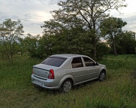 Серый Рено Логан, объемом двигателя 1.6 л и пробегом 113 тыс. км за 6500 $, фото 1 на Automoto.ua