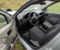 Серый Рено Логан, объемом двигателя 0 л и пробегом 250 тыс. км за 1200 $, фото 3 на Automoto.ua