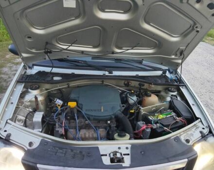 Серый Рено Логан, объемом двигателя 1.4 л и пробегом 279 тыс. км за 2400 $, фото 8 на Automoto.ua