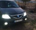 Серый Рено Логан, объемом двигателя 1.6 л и пробегом 350 тыс. км за 3000 $, фото 4 на Automoto.ua