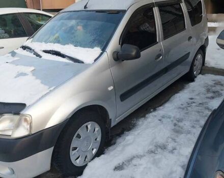 Серый Рено Логан, объемом двигателя 1.6 л и пробегом 194 тыс. км за 5100 $, фото 2 на Automoto.ua