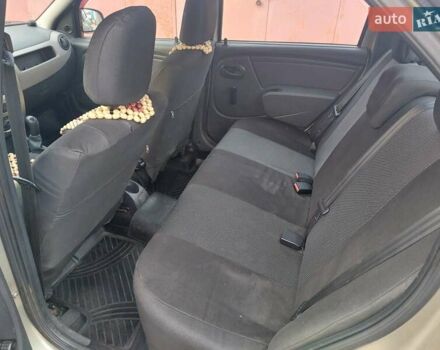 Сірий Рено Логан, об'ємом двигуна 1.39 л та пробігом 110 тис. км за 3800 $, фото 13 на Automoto.ua