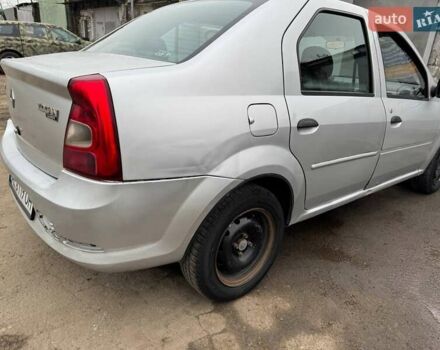 Сірий Рено Логан, об'ємом двигуна 1.39 л та пробігом 172 тис. км за 3350 $, фото 5 на Automoto.ua