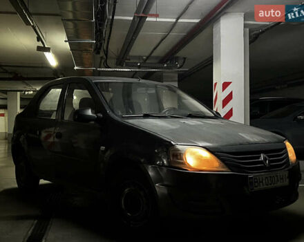 Серый Рено Логан, объемом двигателя 1.39 л и пробегом 220 тыс. км за 1800 $, фото 1 на Automoto.ua