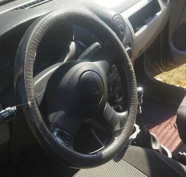 Сірий Рено Логан, об'ємом двигуна 1.39 л та пробігом 280 тис. км за 3600 $, фото 9 на Automoto.ua