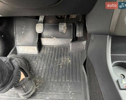 Сірий Рено Логан, об'ємом двигуна 1.39 л та пробігом 172 тис. км за 3350 $, фото 9 на Automoto.ua