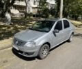 Серый Рено Логан, объемом двигателя 1.4 л и пробегом 300 тыс. км за 849 $, фото 1 на Automoto.ua
