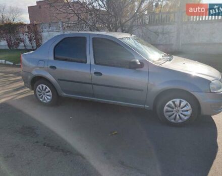 Рено Логан 2010 в Прилуках на Automoto.ua Серый Рено Логан, объемом двигателя 1.4 л и пробегом 195 тыс. км за 4400 $, фото 2 на Automoto.ua