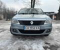 Сірий Рено Логан, об'ємом двигуна 1.4 л та пробігом 326 тис. км за 4100 $, фото 1 на Automoto.ua