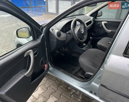 Серый Рено Логан, объемом двигателя 1.46 л и пробегом 242 тыс. км за 4600 $, фото 7 на Automoto.ua