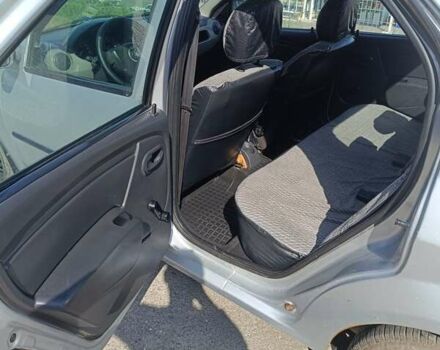 Серый Рено Логан, объемом двигателя 1.4 л и пробегом 317 тыс. км за 3000 $, фото 68 на Automoto.ua