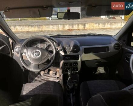 Серый Рено Логан, объемом двигателя 1.39 л и пробегом 296 тыс. км за 3500 $, фото 9 на Automoto.ua