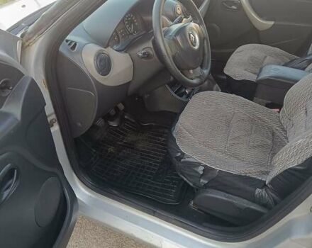 Серый Рено Логан, объемом двигателя 1.4 л и пробегом 317 тыс. км за 3000 $, фото 14 на Automoto.ua