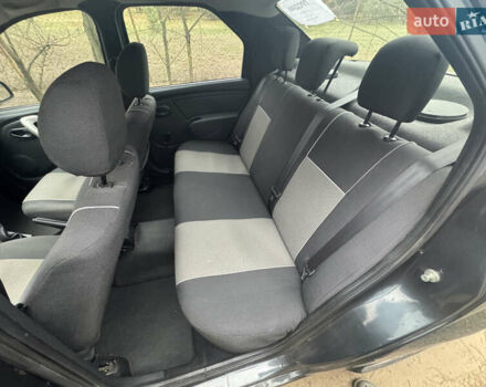 Сірий Рено Логан, об'ємом двигуна 1.4 л та пробігом 115 тис. км за 5500 $, фото 13 на Automoto.ua