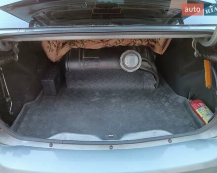 Серый Рено Логан, объемом двигателя 1.39 л и пробегом 168 тыс. км за 4899 $, фото 3 на Automoto.ua