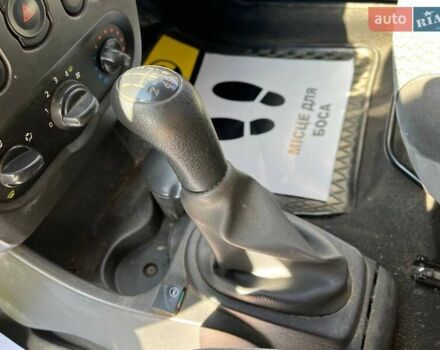 Серый Рено Логан, объемом двигателя 1.39 л и пробегом 218 тыс. км за 2900 $, фото 10 на Automoto.ua