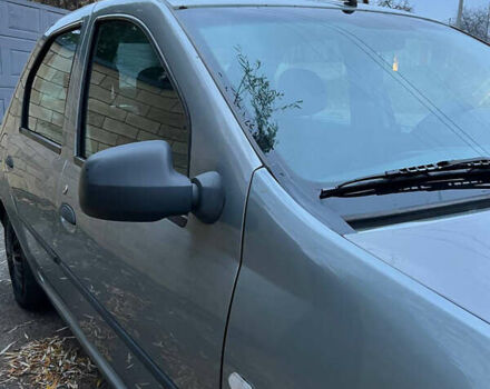 Сірий Рено Логан, об'ємом двигуна 1.4 л та пробігом 515 тис. км за 2900 $, фото 5 на Automoto.ua