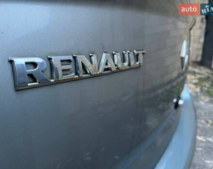 Сірий Рено Логан, об'ємом двигуна 1.4 л та пробігом 515 тис. км за 2900 $, фото 7 на Automoto.ua