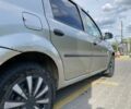 Сірий Рено Логан, об'ємом двигуна 1.6 л та пробігом 305 тис. км за 2900 $, фото 6 на Automoto.ua