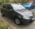 Серый Рено Логан, объемом двигателя 1.4 л и пробегом 145 тыс. км за 5400 $, фото 2 на Automoto.ua