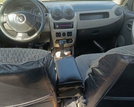 Серый Рено Логан, объемом двигателя 1.4 л и пробегом 317 тыс. км за 3000 $, фото 29 на Automoto.ua