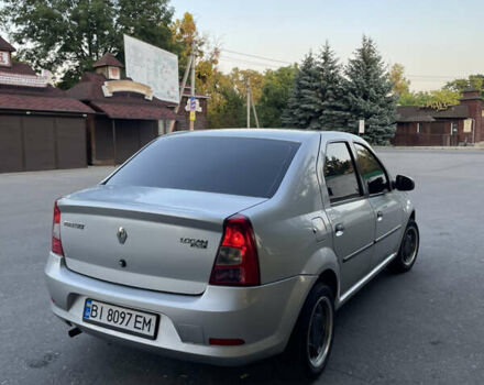 Серый Рено Логан, объемом двигателя 1.4 л и пробегом 315 тыс. км за 4400 $, фото 2 на Automoto.ua