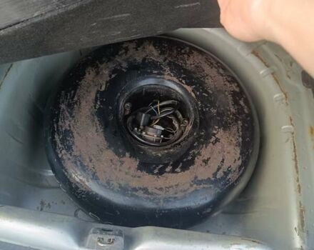 Серый Рено Логан, объемом двигателя 1.4 л и пробегом 317 тыс. км за 3000 $, фото 42 на Automoto.ua