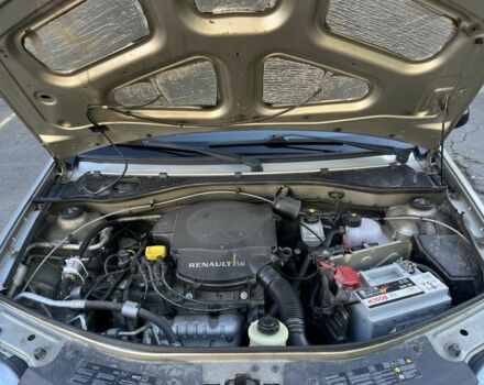Серый Рено Логан, объемом двигателя 1.6 л и пробегом 182 тыс. км за 5550 $, фото 12 на Automoto.ua