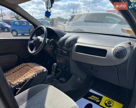 Серый Рено Логан, объемом двигателя 1.39 л и пробегом 218 тыс. км за 2900 $, фото 15 на Automoto.ua